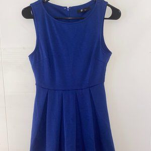 Blue dress